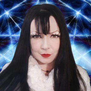 FAIRCHILDSTYLE Adorable & Affordable Materialism